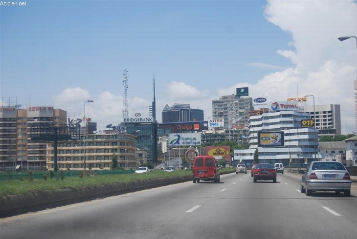 Abidjan : activités socio-économiques - Reprise timide en attendant les résultats des élections